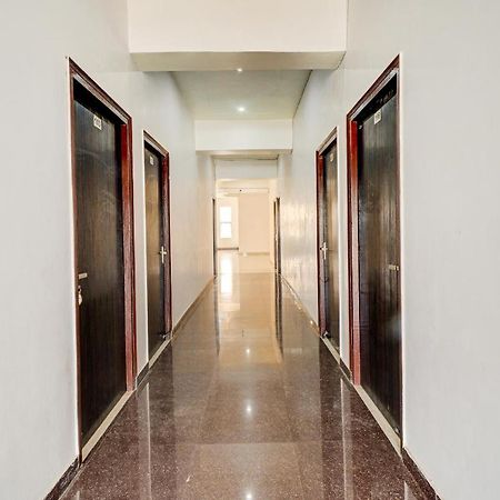 Oyo 72429 New Abhinandan Hotel Amroha Exterior photo