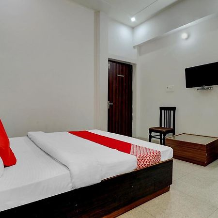 Oyo 72429 New Abhinandan Hotel Amroha Exterior photo