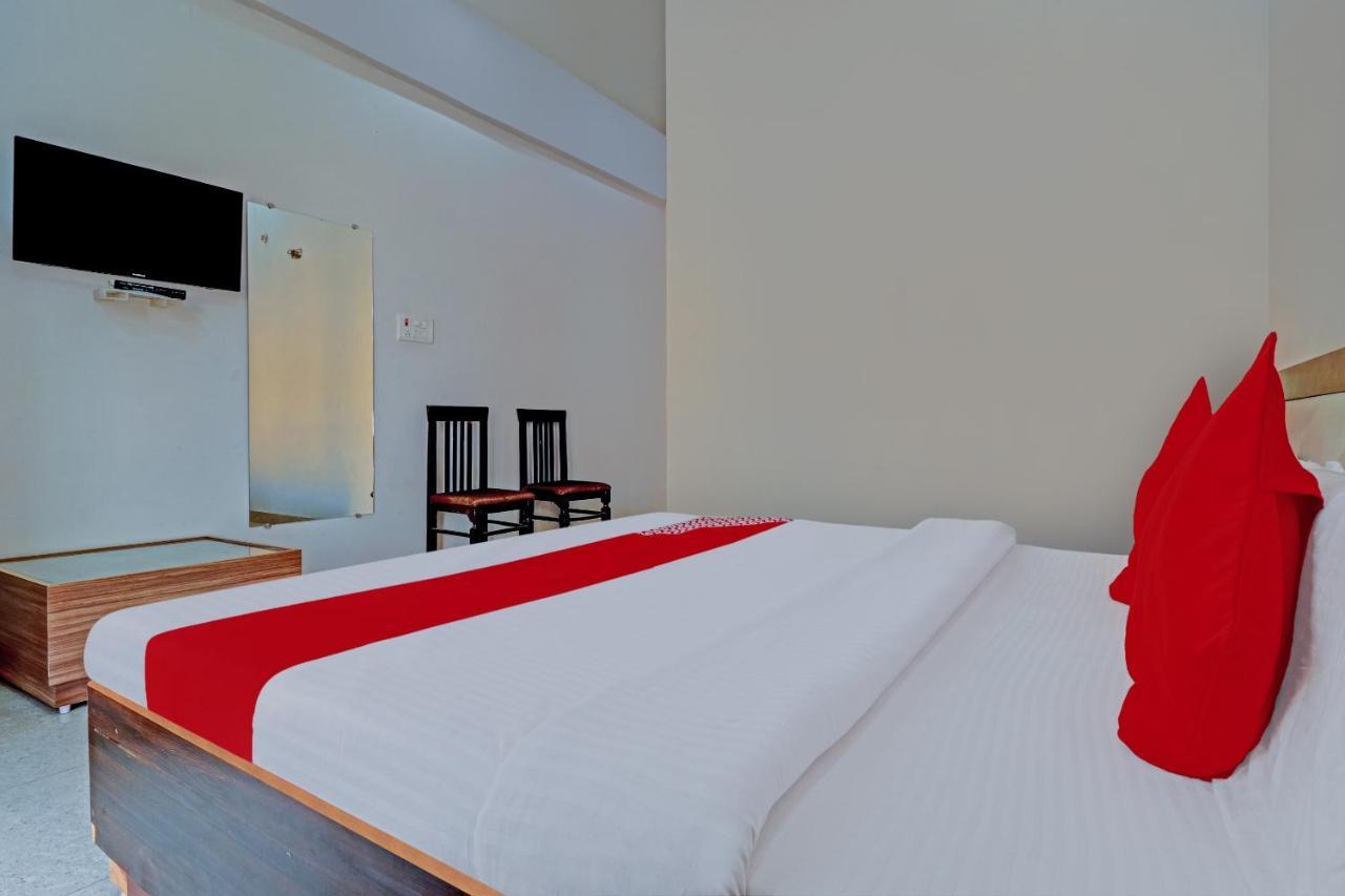 Oyo 72429 New Abhinandan Hotel Amroha Exterior photo